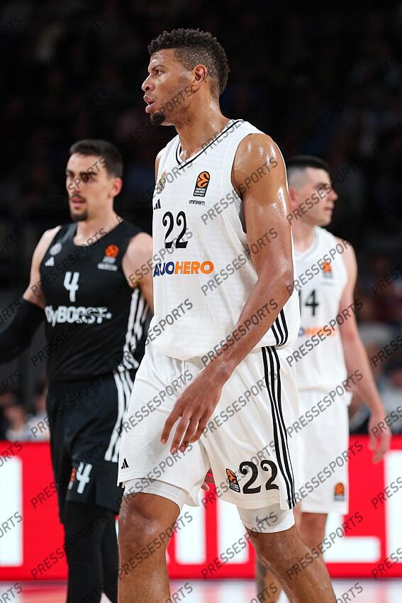 Walter Samuel Tavares da Veiga of Real Madrid looks on during the Turkish Airlines EuroLeague Regular Season Round 33 match between Real Madrid and Paris Basketball at Movistar Arena on April 03, 2025 in Madrid, Spain. REAL MADRID-PARIS BASKETBALL (105-104) 