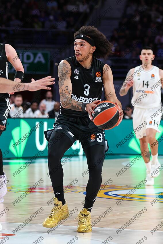 Tyson Ward of Paris Basketball in action during the Turkish Airlines EuroLeague Regular Season Round 33 match between Real Madrid and Paris Basketball at Movistar Arena on April 03, 2025 in Madrid, Spain. REAL MADRID-PARIS BASKETBALL (105-104) 