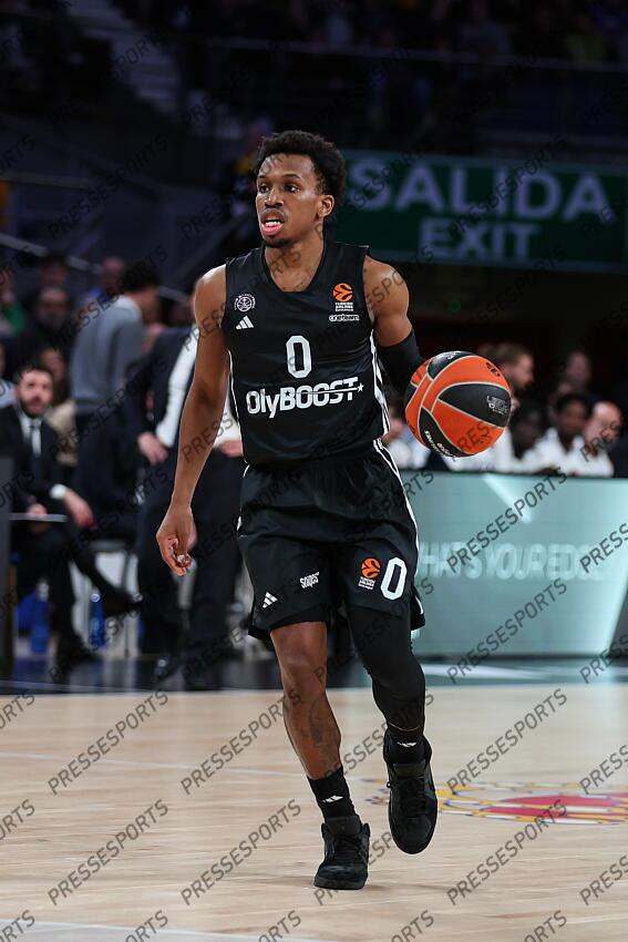 Tj Shorts of Paris Basketball in action during the Turkish Airlines EuroLeague Regular Season Round 33 match between Real Madrid and Paris Basketball at Movistar Arena on April 03, 2025 in Madrid, Spain. REAL MADRID-PARIS BASKETBALL (105-104) 