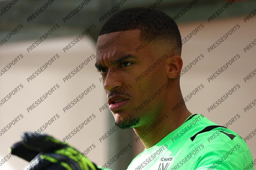 lafont (alban) NANTES 2-SABLE (4-1) 
