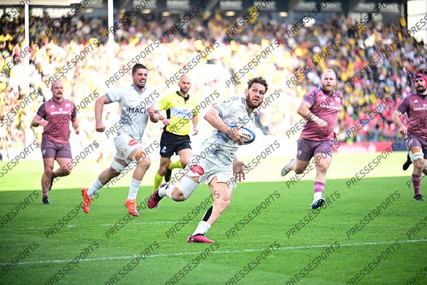 kerr barlow (tawera) LA ROCHELLE-MUNSTER (22-25) va a l'essai 