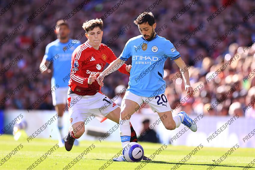 6th April 2025 - Premier League - Manchester United v Manchester City - Alejandro Garnacho of Manchester United battles with Bernardo Silva of Manchester City - Photo: Simon Stacpoole / Offside. MANCHESTER UNITED-MANCHESTER CITY (0-0) 