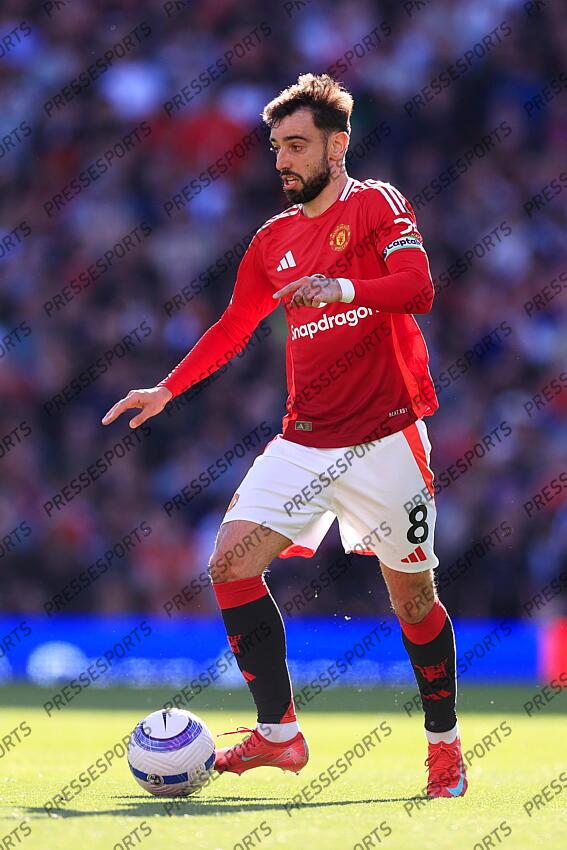 6th April 2025 - Premier League - Manchester United v Manchester City - Bruno Fernandes of Manchester United - Photo: Simon Stacpoole / Offside. MANCHESTER UNITED-MANCHESTER CITY (0-0) 