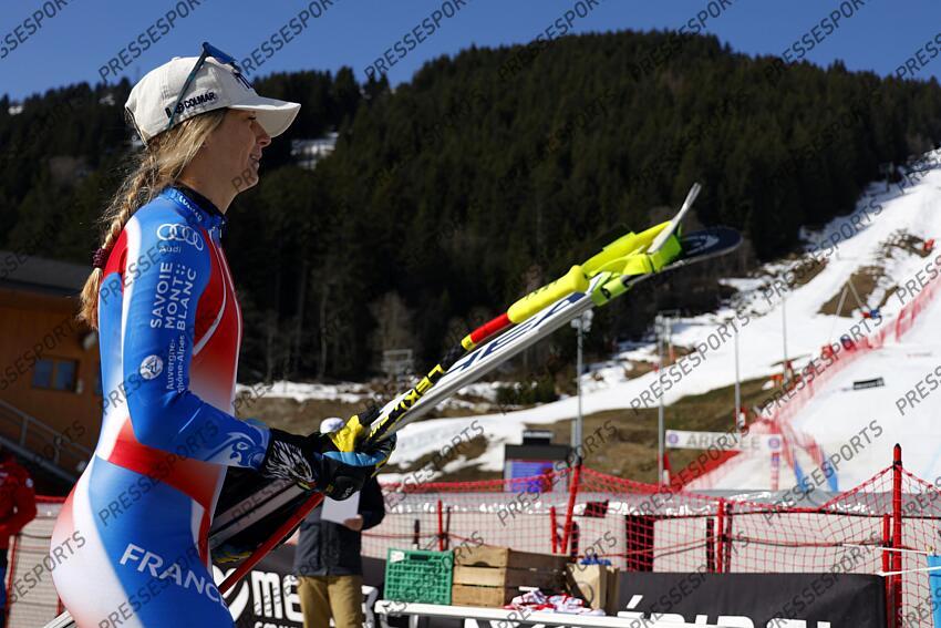 MERIBEL, FRANCE - APRIL 03-04: Laura Gauche of Team France takes 2nd place during the French Alpine Ski Championships Men's and Women's Super G on April 03-04, 2025 in Meribel, France. (Photo by Christophe Pallot/Agence Zoom) SUPER G FEMMES MERIBEL 