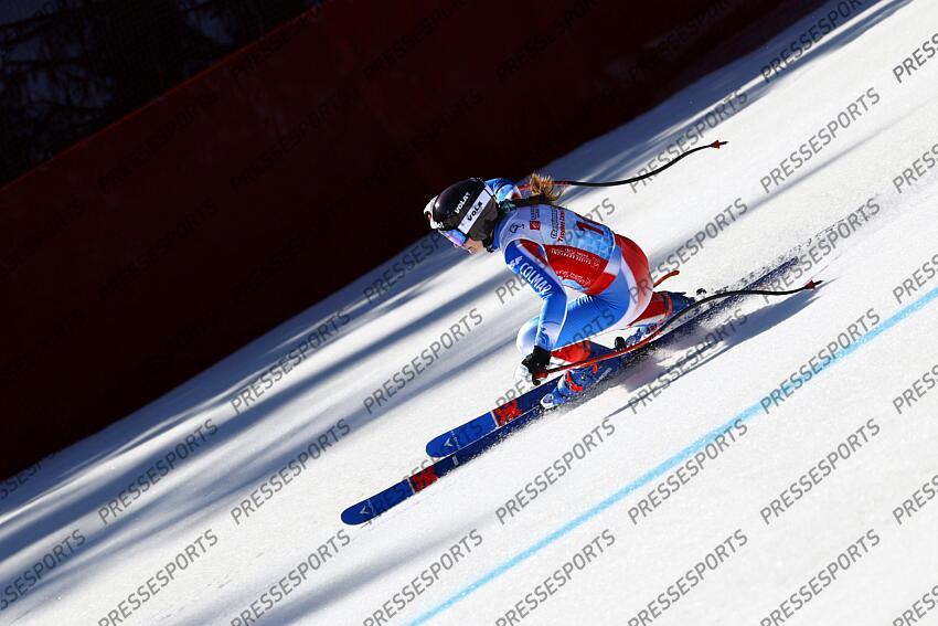 MERIBEL, FRANCE - APRIL 03-04: Emy Charbonnier of Team France in action during the French Alpine Ski Championships Men's and Women's Super G on April 03-04, 2025 in Meribel, France. (Photo by Christophe Pallot/Agence Zoom) SUPER G FEMMES MERIBEL 