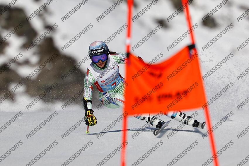 MERIBEL, FRANCE - APRIL 03-04: Cande Moreno of Team Andorra in action during the French Alpine Ski Championships Men's and Women's Super G on April 03-04, 2025 in Meribel, France. (Photo by Christophe Pallot/Agence Zoom) SUPER G FEMMES MERIBEL 