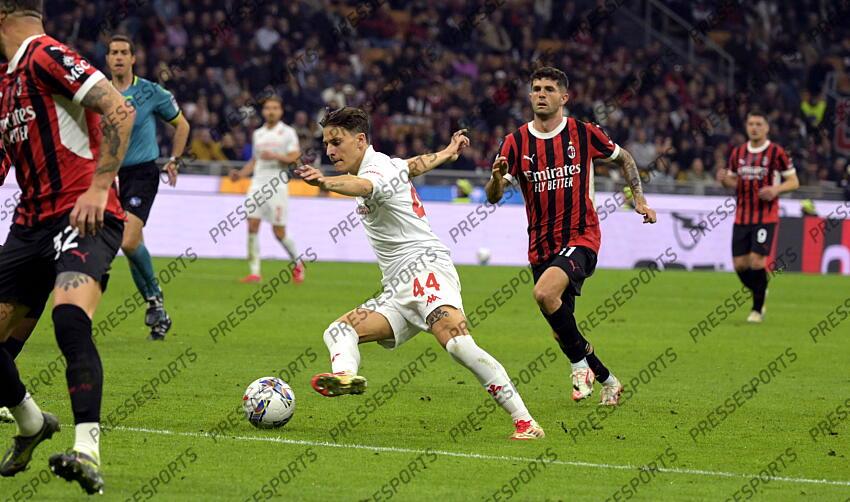 Foto IPP/Paolo Bona Milano 05/04//2025 Campionato Serie A di Calcio stagione 2024/2025 partita Milan-Fiorentina Nella foto Nicolo 