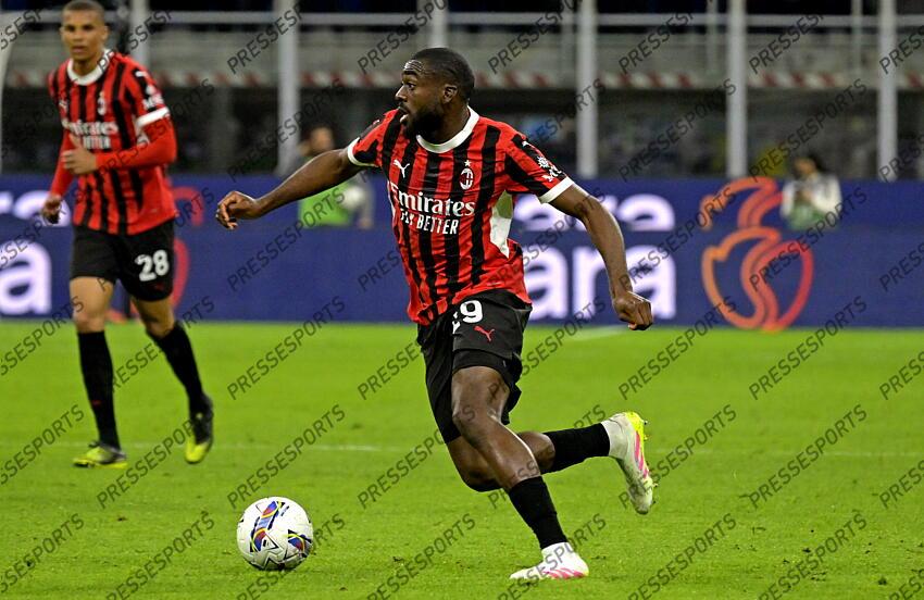 Foto IPP/Paolo Bona Milano 05/04//2025 Campionato Serie A di Calcio stagione 2024/2025 partita Milan-Fiorentina Nella foto Youssouf Fofana Italy Photo Press Worldwide Copyright AC MILAN-FIORENTINA (2-2) 