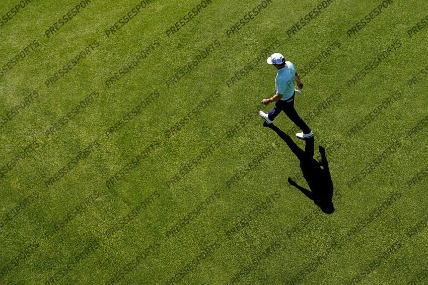 Apr 8, 2025; Augusta, Georgia, USA; Zach Johnson walks to the no. 16 tee during a practice round for the Masters Tournament at Augusta National Golf Club. Mandatory Credit: Michael Madrid-Imagn Images PGA: Masters Tournament - Practice Round 