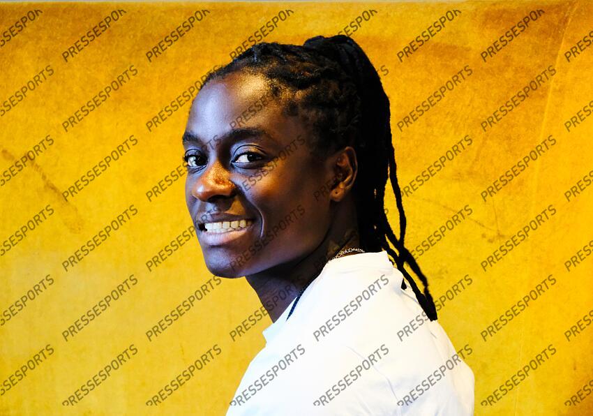 FOOT D1 FEMMES 2025 MAGAZINE CHAWINGA