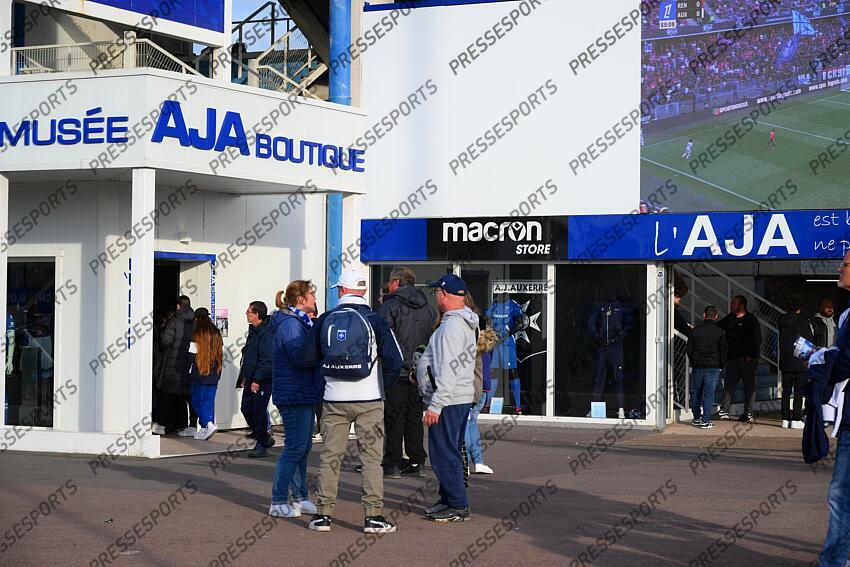 AUXERRE-LYON (1-3) 