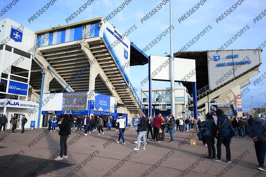 AUXERRE-LYON (1-3) 