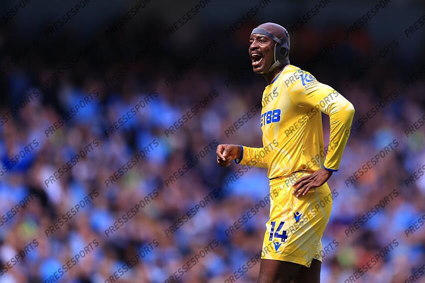 12th April 2025 - Premier League - Manchester City v Crystal Palace - Jean-Philippe Mateta of Crystal Palace wears a protective mask - Photo: Simon Stacpoole / Offside. MANCHESTER CITY-CRYSTAL PALACE (5-2) 