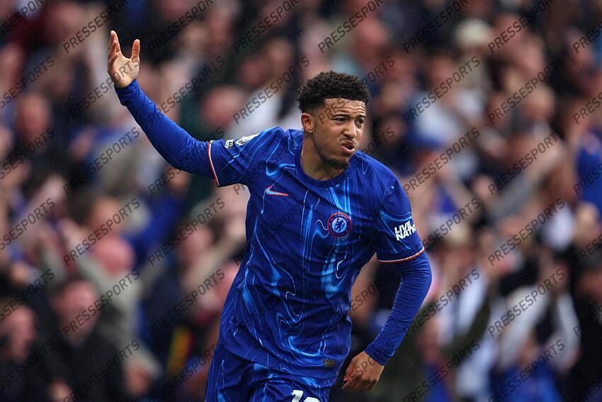 13 April 2025, London - Premier League Football - Chelsea v Ipswich Town - Jadon Sancho of Chelsea celebrates scoring their equalising goal - Photo: Charlotte Wilson / Offside. CHELSEA-IPSWICH (2-2) 