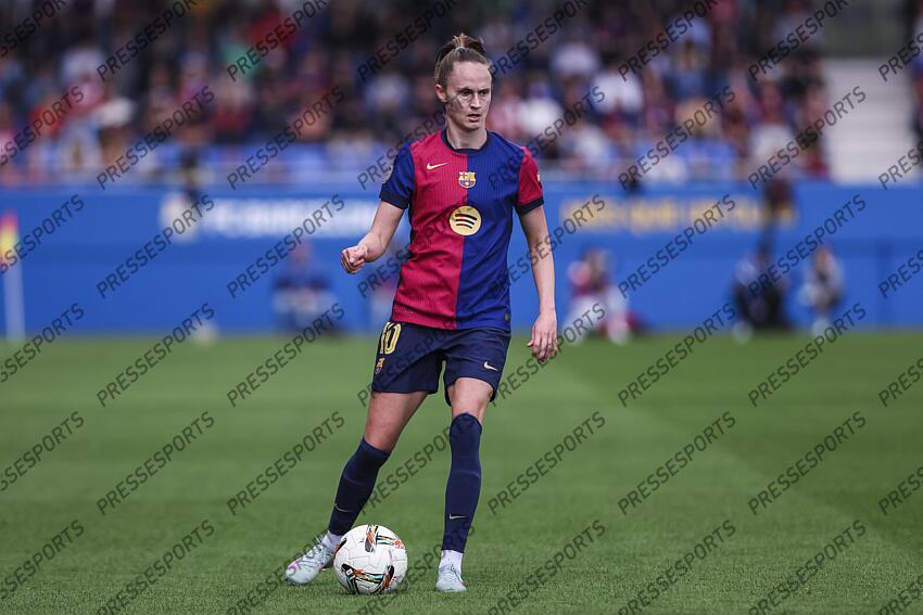 Caroline Graham Hansen of FC Barcelona in action during the Spanish Women league, Liga F, football match played between FC Barcelona and Atletico de Madrid at Johan Cruyff Stadium on April 13, 2025 in Sant Joan Despi, Spain. (F) FC BARCELONE-(F) ATLETICO MADRID (6-0) 