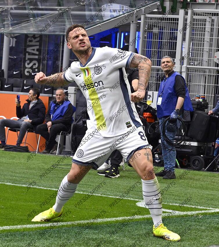 Foto IPP/Paolo Bona Milano 12/04//2025 Campionato Serie A di Calcio stagione 2024/2025 partita Inter-Cagliari Nella foto Marko Arnautovic esulta dopo il gol del 1-0 Italy Photo Press Worldwide Copyright INTER MILAN-CAGLIARI (3-1) 