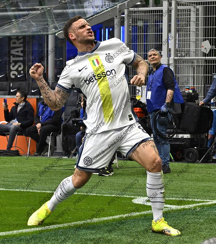 Foto IPP/Paolo Bona Milano 12/04//2025 Campionato Serie A di Calcio stagione 2024/2025 partita Inter-Cagliari Nella foto Marko Arnautovic esulta dopo il gol del 1-0 Italy Photo Press Worldwide Copyright INTER MILAN-CAGLIARI (3-1) 