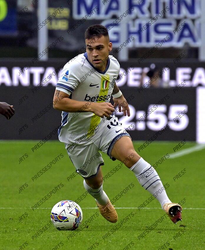 Foto IPP/Paolo Bona Milano 12/04//2025 Campionato Serie A di Calcio stagione 2024/2025 partita Inter-Cagliari Nella foto Lautaro Martinez Italy Photo Press Worldwide Copyright INTER MILAN-CAGLIARI (3-1) 