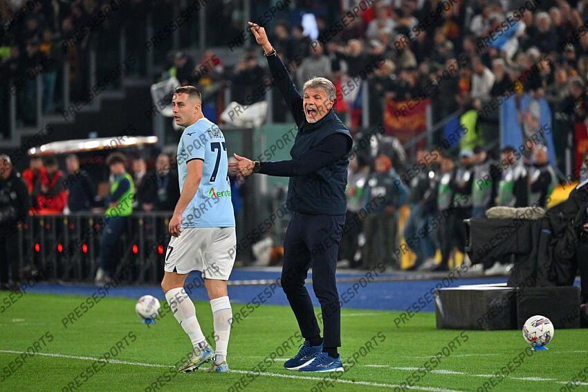 Foto IPP/Felice De Martino Roma 13//042024 Calcio Campionato serie A 2024-2025 Lazio - Roma Nella foto: Marco Baroni Italy Photo Press World Copyright LAZIO ROME-AS ROME (1-1) 