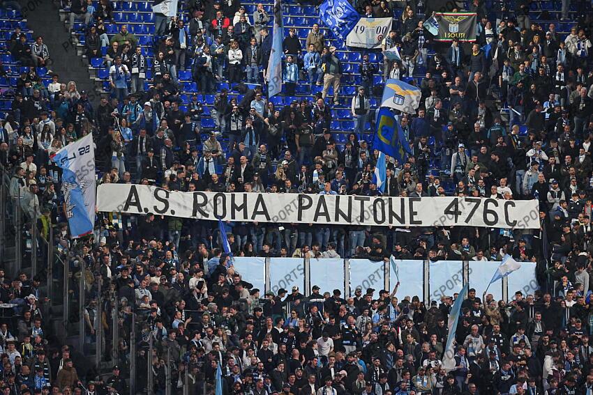Foto IPP/Roberto Ramaccia Roma 13/4/2025 Campionato di Calcio Serie A 2024/2025 Lazio vs Roma Nella foto Tifosi della Lazio Italy Photo Press - World Copyright LAZIO ROME-AS ROME (1-1) 