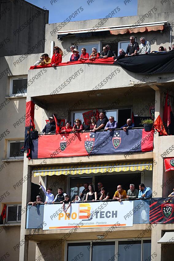 TOULON-SARACENS (72-42) 