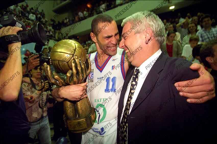 BASKET CHPT DE FRANCE 1997 PSG RACING-VILLEURBANNE