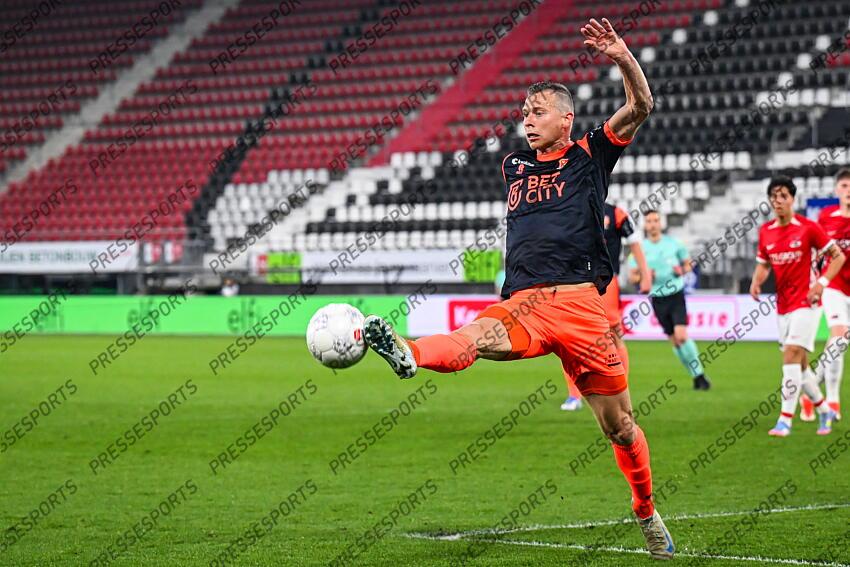 ALKMAAR - Robert Muhren of FC Volendam during the Dutch Premier League match between Jong AZ and FC Volendam at AFAS Stadium on April 14, 2025 in Alkmaar, Netherlands. ANP GERRIT VAN KEULEN JONG AZ-VOLENDAM (0-1) 