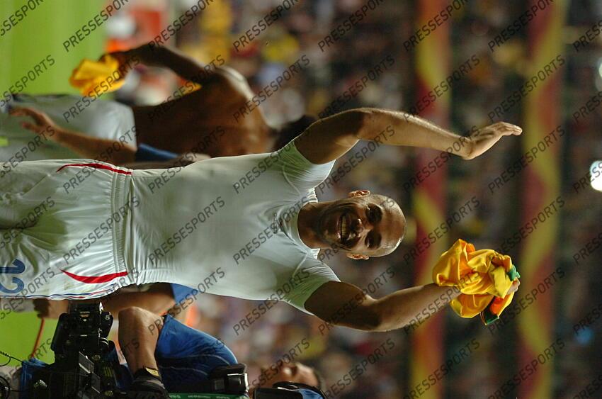 henry (thierry) BRESIL-FRANCE (0-1) 1/4 de finale L'(03/07/2006) 