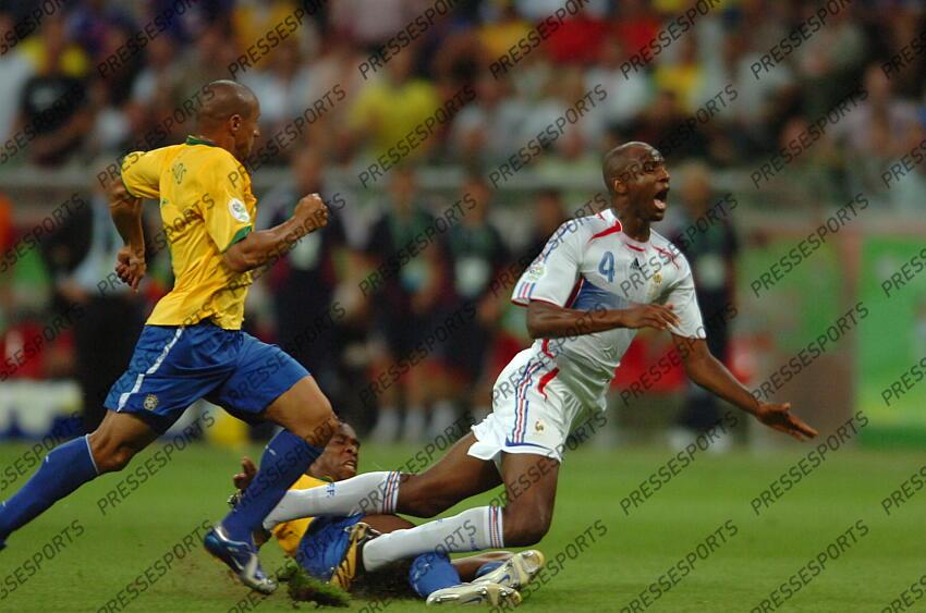 juan vieira (patrick) BRESIL-FRANCE (0-1) 1/4 de finale roberto carlos L'(02/07/2006) 