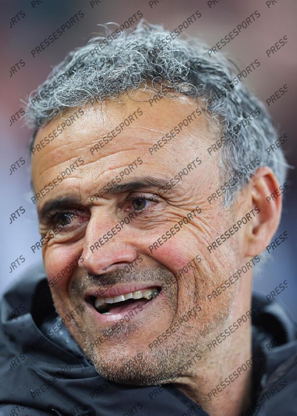 15 April 2025, Aston - Champions League Football, Quarter-Final, Second Leg - Aston Villa v Paris Saint-Germain - PSG head coach Luis Enrique - Photo: Charlotte Wilson / Offside. ASTON VILLA-PSG (3-2) 