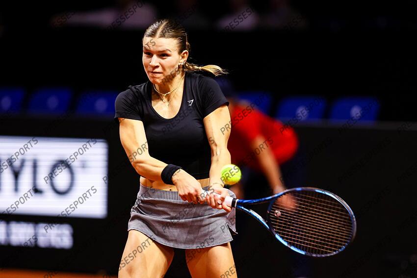 15.04.2025, Porsche Arena, Stuttgart, GER, WTA Tour, Stuttgart Porsche Grand Prix, im Bild Im Bild Jana Fett CRO, Donna Vekic CRO vs Jana Fett CRO // during the Stuttgart Porsche Grand Prix Tournamen of the WTA Tour at the Porsche Arena in Stuttgart, Germany on 2025/04/15. EXPA Pictures © 2025, PhotoCredit: EXPA/ Eibner-Pressefoto/ Roger Buerke ATTENTION - OUT of GER PORSCHE TENNIS GRAND PRIX 