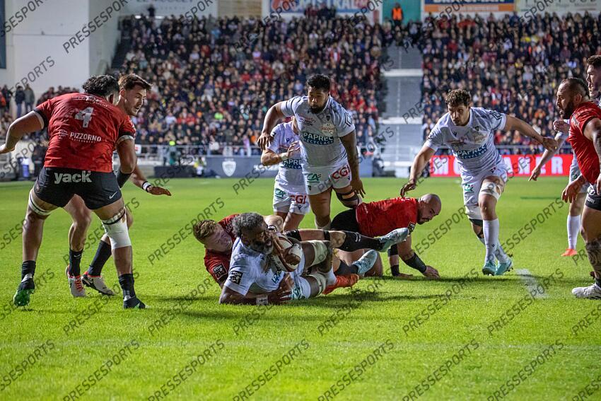 ribbans (david) sowakula (pita gus) TOULON-CLERMONT AUVERGNE (31-24) fainga'a (folau) gros (jean baptiste) fischer (alexandre) 