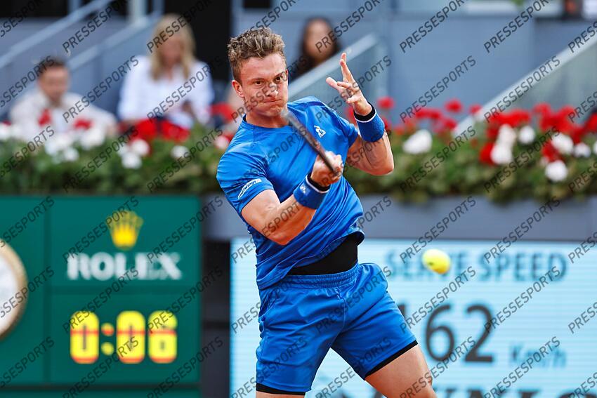 Jiri Lehecka (CZE), MAY 3, 2024 - Tennis : Jiri Lehecka during singles Semi finals match against Felix Auger-Aliassime on the ATP tour Masters 1000 "Mutua Madrid Open tennis tournament" at the Caja Magica in Madrid, Spain. (Photo by Mutsu Kawamori/AFLO) MUTUA MADRID OPEN 
