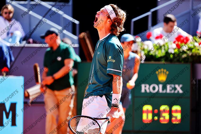 Andrey Rublev (RUS), MAY 3, 2024 - Tennis : Andrey Rublev celebrate after get set point during singles Semi finals match against Taylor Fritz on the ATP tour Masters 1000 "Mutua Madrid Open tennis tournament" at the Caja Magica in Madrid, Spain. (Photo by Mutsu Kawamori/AFLO) MUTUA MADRID OPEN 