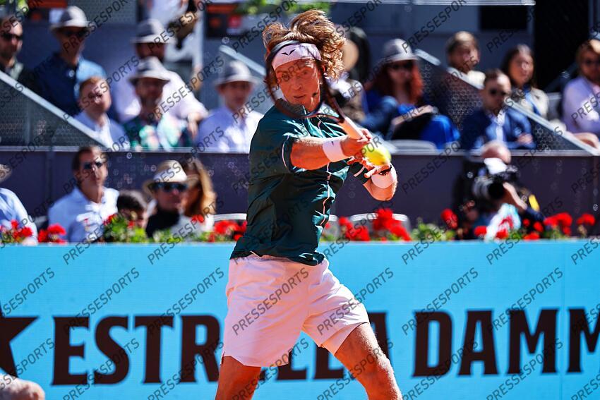Andrey Rublev (RUS), MAY 3, 2024 - Tennis : Andrey Rublev during singles Semi finals match against Taylor Fritz on the ATP tour Masters 1000 "Mutua Madrid Open tennis tournament" at the Caja Magica in Madrid, Spain. (Photo by Mutsu Kawamori/AFLO) MUTUA MADRID OPEN 