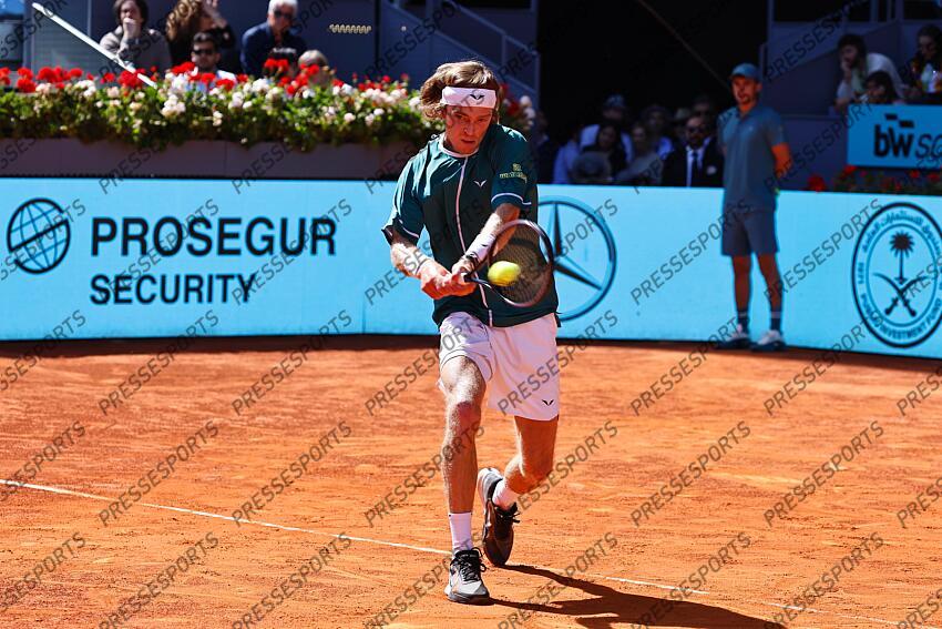 Andrey Rublev (RUS), MAY 3, 2024 - Tennis : Andrey Rublev during singles Semi finals match against Taylor Fritz on the ATP tour Masters 1000 "Mutua Madrid Open tennis tournament" at the Caja Magica in Madrid, Spain. (Photo by Mutsu Kawamori/AFLO) MUTUA MADRID OPEN 