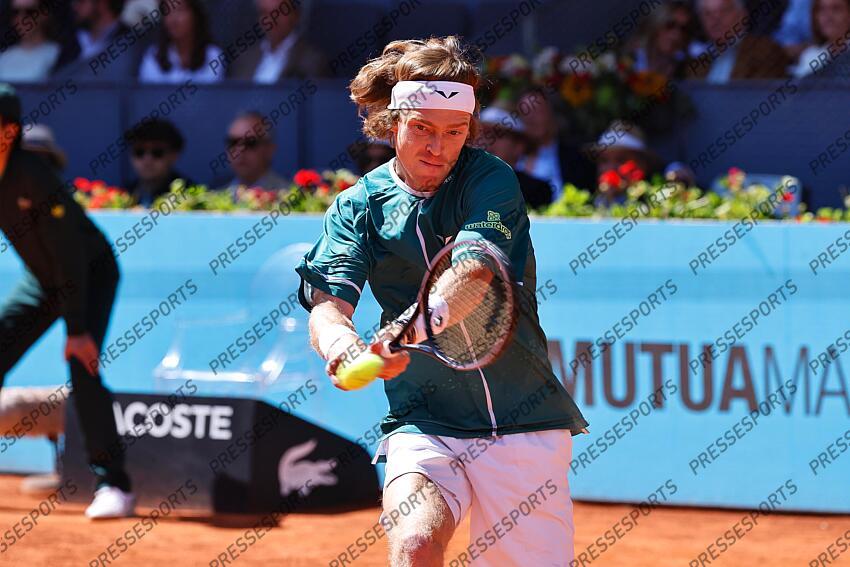 Andrey Rublev (RUS), MAY 3, 2024 - Tennis : Andrey Rublev during singles Semi finals match against Taylor Fritz on the ATP tour Masters 1000 "Mutua Madrid Open tennis tournament" at the Caja Magica in Madrid, Spain. (Photo by Mutsu Kawamori/AFLO) MUTUA MADRID OPEN 