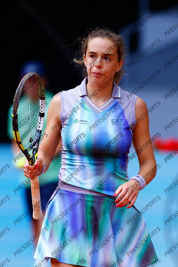 Lucia Bronzetti of Italy reacts against Naomi Osaka of Japan during the Mutua Madrid Open 2025, ATP Masters 1000 and WTA 1000, tennis tournament celebrated at Caja Magica on April 22, 2025 in Madrid, Spain. OPEN DE MADRID 