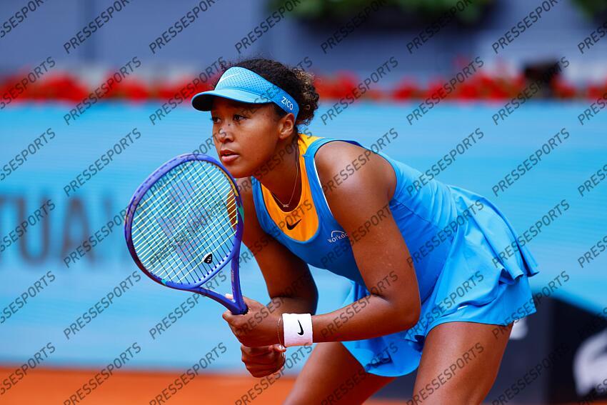 Naomi Osaka of Japan in action against Lucia Bronzetti of Italy during the Mutua Madrid Open 2025, ATP Masters 1000 and WTA 1000, tennis tournament celebrated at Caja Magica on April 22, 2025 in Madrid, Spain. OPEN DE MADRID 