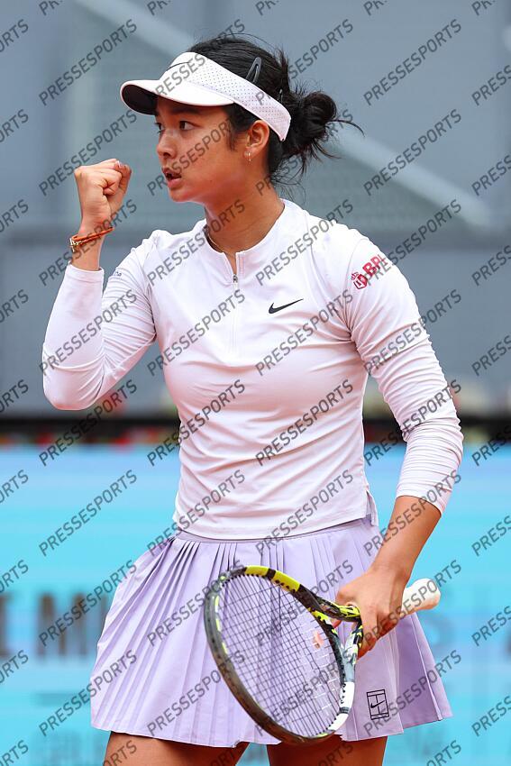 Alexandra Eala of Philippines celebrates a point against Viktoriya Tomova of Bulgaria during the Mutua Madrid Open 2025, ATP Masters 1000 and WTA 1000, tennis tournament celebrated at Caja Magica on April 22, 2025 in Madrid, Spain. OPEN DE MADRID 
