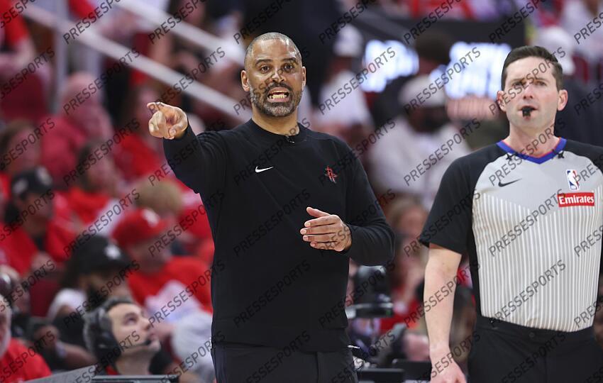 BASKET NBA PLAYOFFS 2025 NBA: Playoffs-Golden State Warriors at Houston Rockets