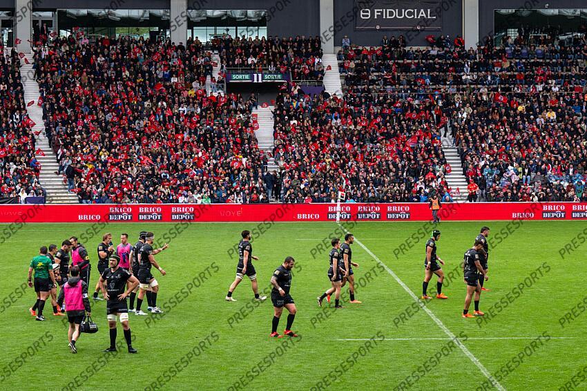 vue large, tribune, equipe toulouse, terrain TOULOUSE-CASTRES (52-6) 