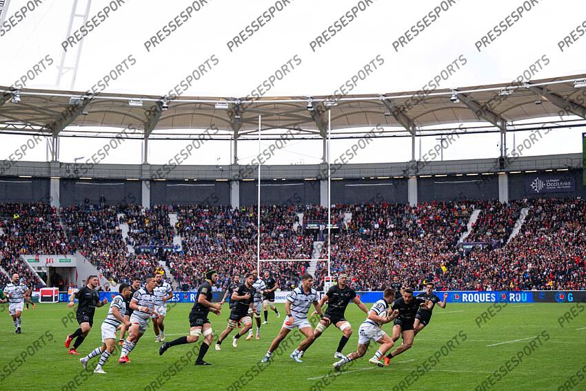 vue large, tribune, Lebel (matthis), Roumat (Alexandre) TOULOUSE-CASTRES (52-6) 
