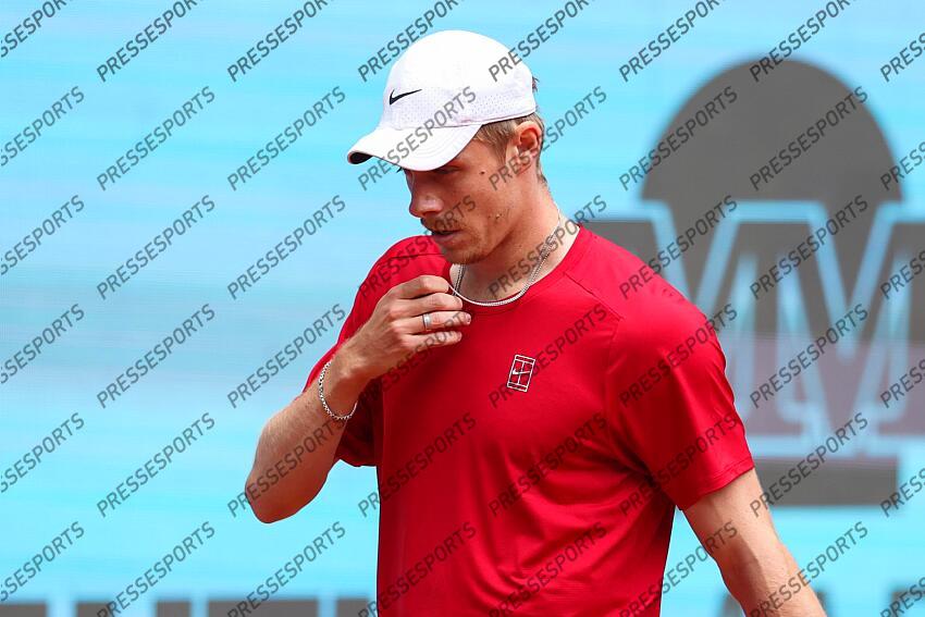 Denis Shapovalov of Canada gestures against Alex de Minaur of Australia during the Mutua Madrid Open 2025, ATP Masters 1000 and WTA 1000 tennis tournament, celebrated at Caja Magica on April 29, 2025 in Madrid, Spain. Mutua Madrid Open 2025 - Day 9 