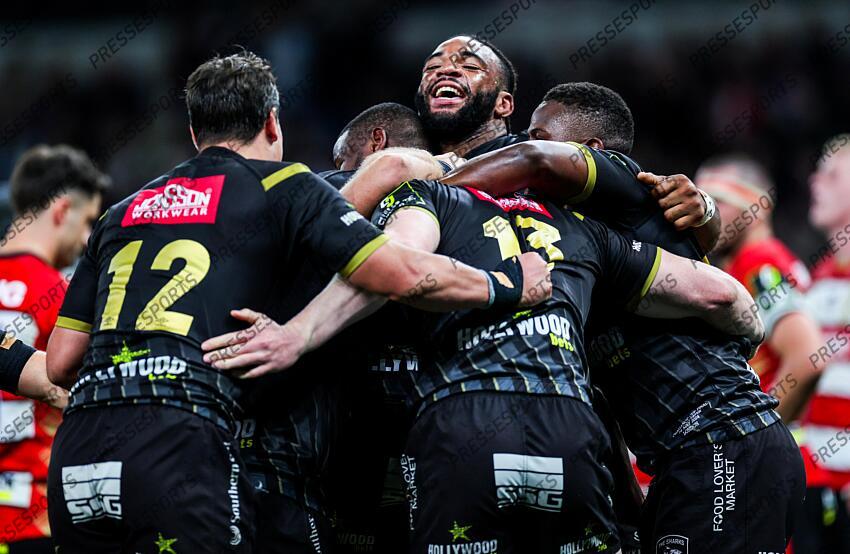 European Rugby Challenge Cup Final, Tottenham Hotspur Stadium, London, England 24/5/2024 Gloucester Rugby vs Hollywoodbets Sharks Sharks’ Aphelele Fassi celebrates after scoring Mandatory Credit ©INPHO/Laszlo Geczo GLOUCESTER-SHARKS (22-36) 