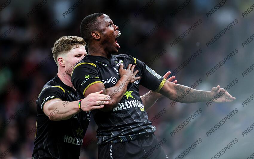 European Rugby Challenge Cup Final, Tottenham Hotspur Stadium, London, England 24/5/2024 Gloucester Rugby vs Hollywoodbets Sharks Sharks’ Aphelele Fassi celebrates after scoring Mandatory Credit ©INPHO/Laszlo Geczo GLOUCESTER-SHARKS (22-36) 