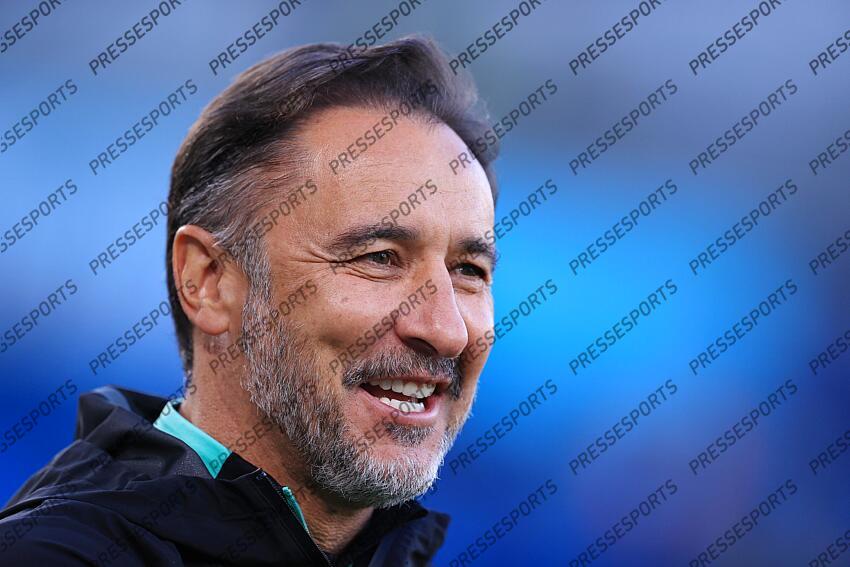 2nd May 2025 - Premier League - Manchester City v Wolverhampton Wanderers - Wolverhampton Wanderers manager Vítor Pereira smiles - Photo: Simon Stacpoole / Offside. MANCHESTER CITY-WOLVERHAMPTON WANDERERS (1-0) 