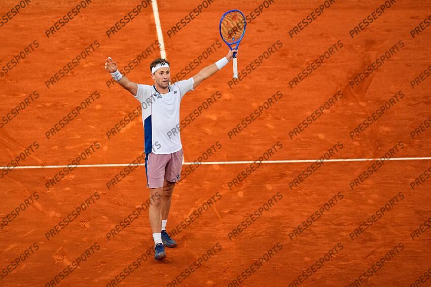 Casper Ruud of Norway celebrates the victory against Jack Draper of Great Britain during the Man Singles Final of Mutua Madrid Open 2025 - ATP Masters 1000 celebrated at Caja Magica on May 04, 2025 in Madrid, Spain. FINALE DRAPER/RUUD 