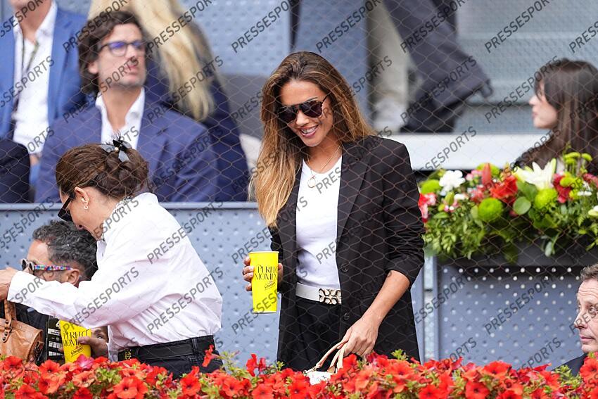 Lara Alvarez is seen during the match between Casper Ruud of Norway and Jack Draper of Great Britain during the Men Singles Final of Mutua Madrid Open 2025 - ATP Masters 1000 celebrated at Caja Magica on May 04, 2025 in Madrid, Spain. FINALE DRAPER/RUUD 