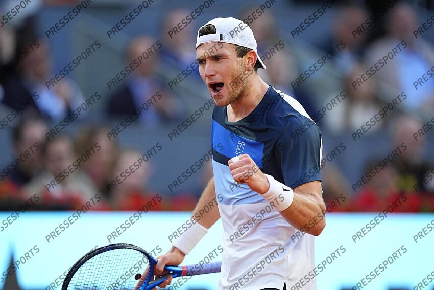 Jack Draper of Great Britain reacts against Casper Ruud of Norway during the Men Singles Final of Mutua Madrid Open 2025 - ATP Masters 1000 celebrated at Caja Magica on May 04, 2025 in Madrid, Spain. FINALE DRAPER/RUUD 